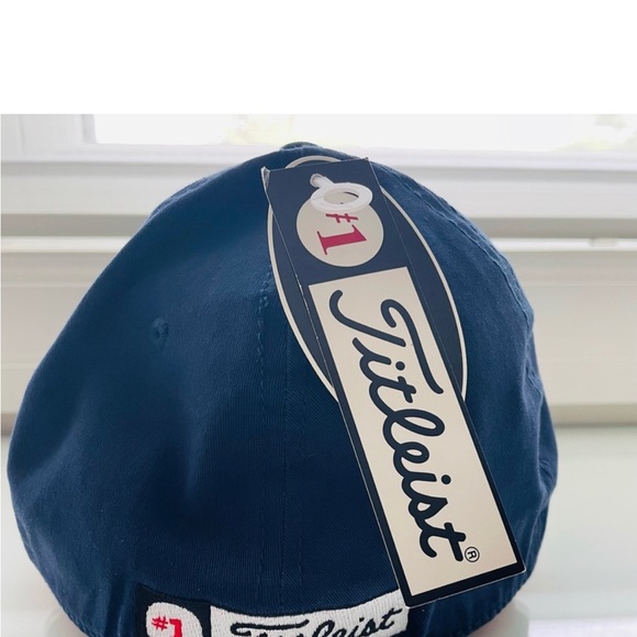 Titleist flex fit golf hat L/XL - Picture 2 of 3